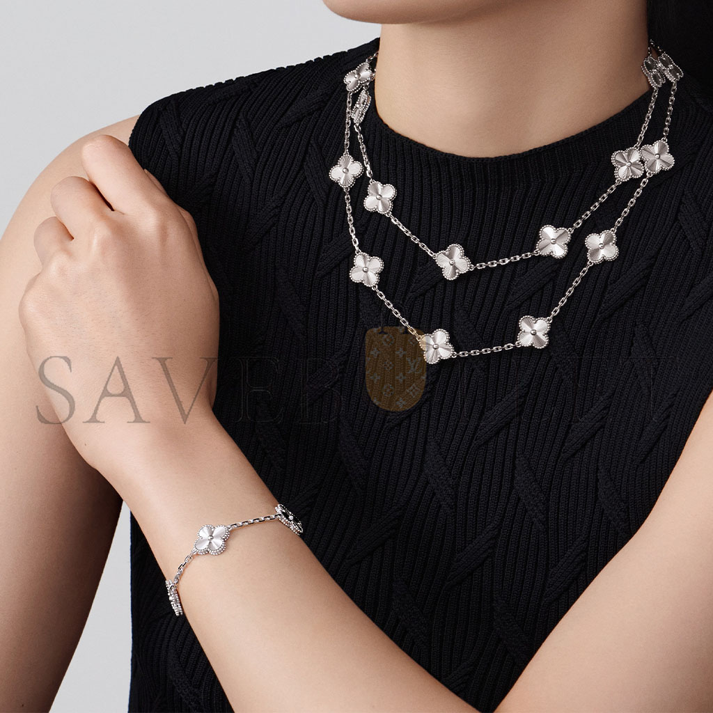 V*N CL*F vintage alhambra bracelet, 5 motifs vcarp9xe00